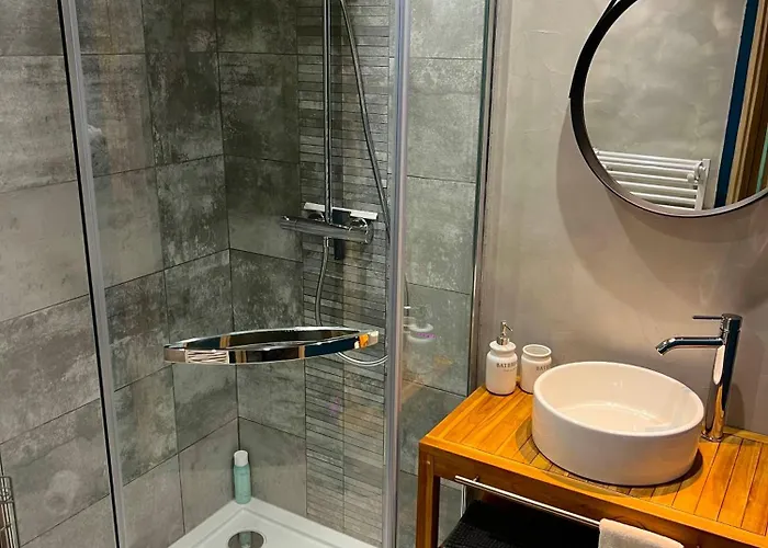 L’éscale étape 3* Lagney